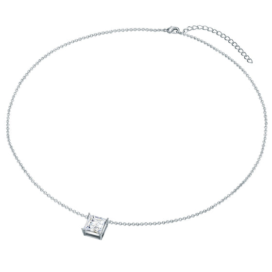 Set (Kette+Ohrstecker) 
 verziert mit Kristallen von Swarovski® weiß